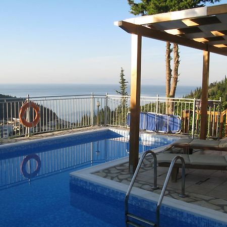 Agios Nikitas Resort Villas エクステリア 写真