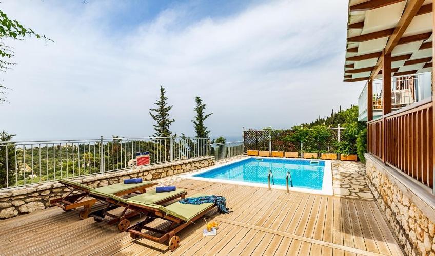 Agios Nikitas Resort Villas エクステリア 写真