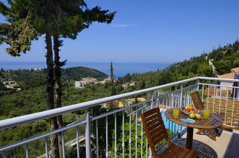 Agios Nikitas Resort Villas エクステリア 写真