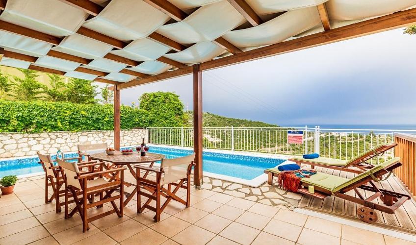Agios Nikitas Resort Villas エクステリア 写真
