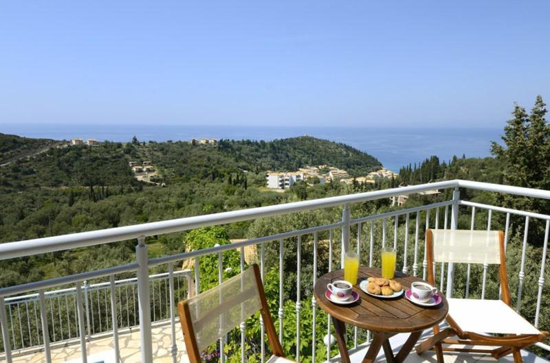 Agios Nikitas Resort Villas エクステリア 写真